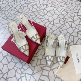 Picture of Valentino Shoes Women _SKUfw134655713fw